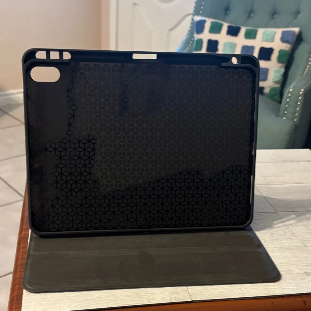 Protective Blue Tablet Case - Compatible Tablet Cover 10.9